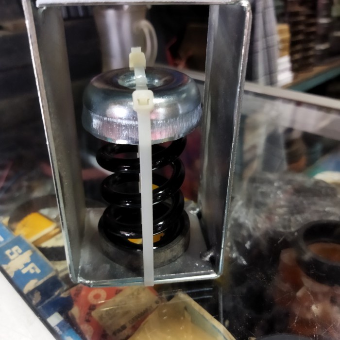 spring mounting gantung untuk beban max 150kg terbaik