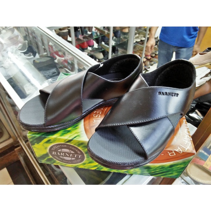 Sandal sepatu merk Barnet original