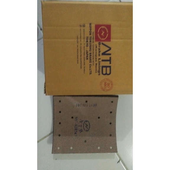 Kampas Brake Lining Belakang Rem Fuso Ganjo 355HP NTB M062-1 PC Paku terbaik