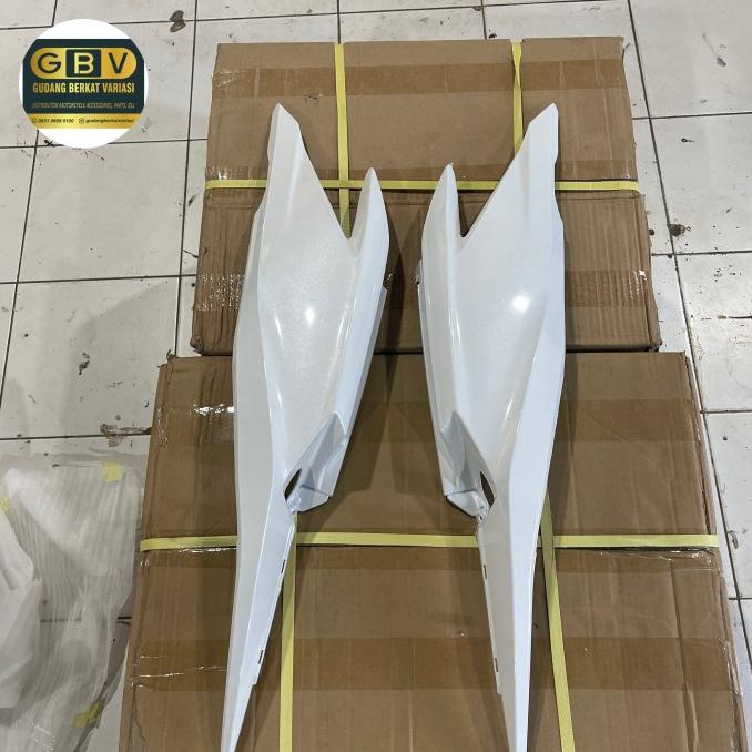 yang dicari] cover body vario 125 techno putih kap samping kiri kanan tutup rangka