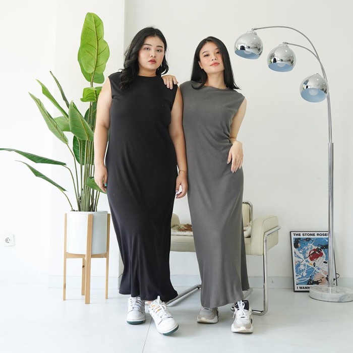 Aziza Long Manset Inner Dress Gamis Rajut Tanpa Lengan Jumbo Bodycon