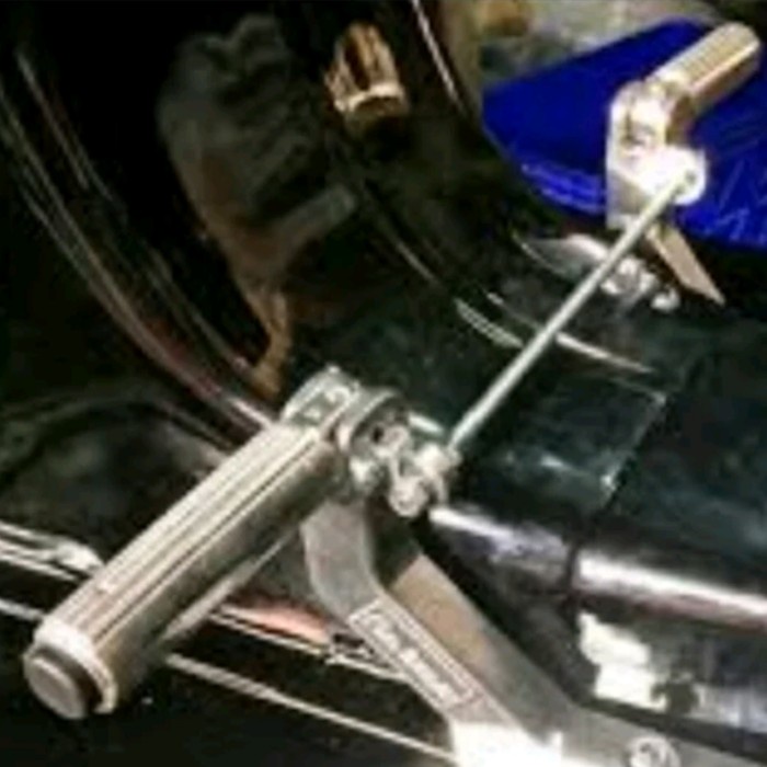 Vespa Foot Step Lipat Polesh Model Fa italy Px Excel Pts Super Sprint