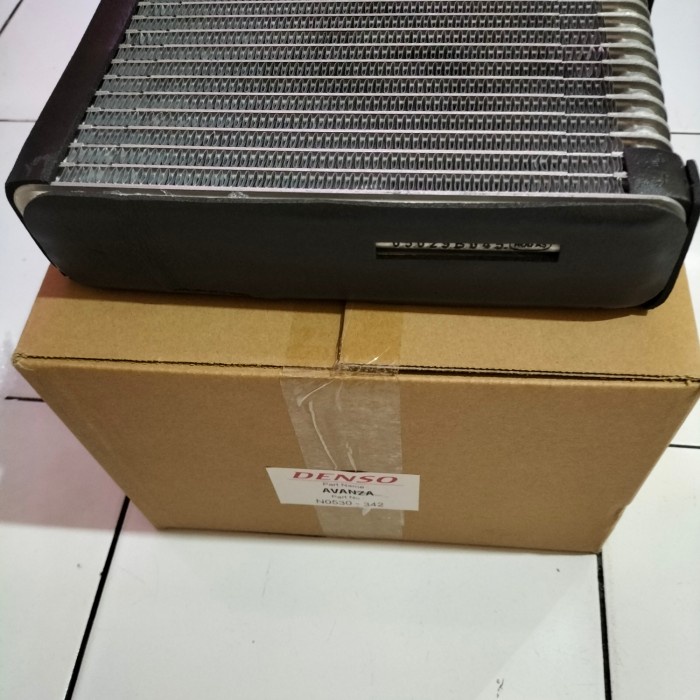 efap AC depan Avanza star