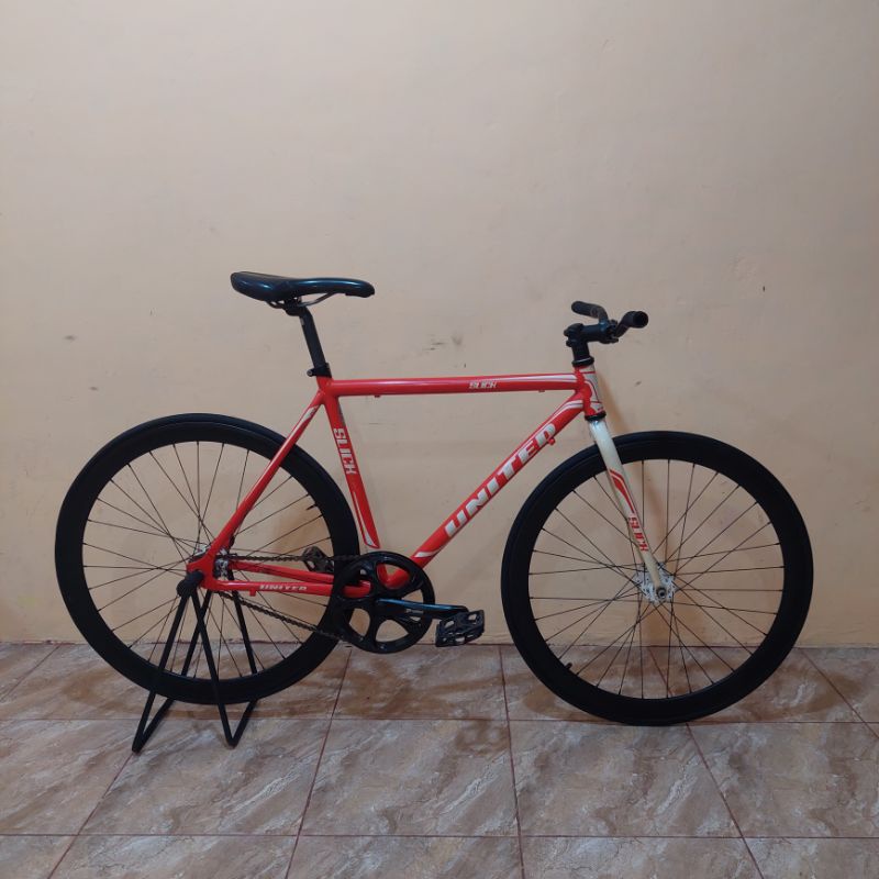 Sepeda Fixie United Soloist 71 slick