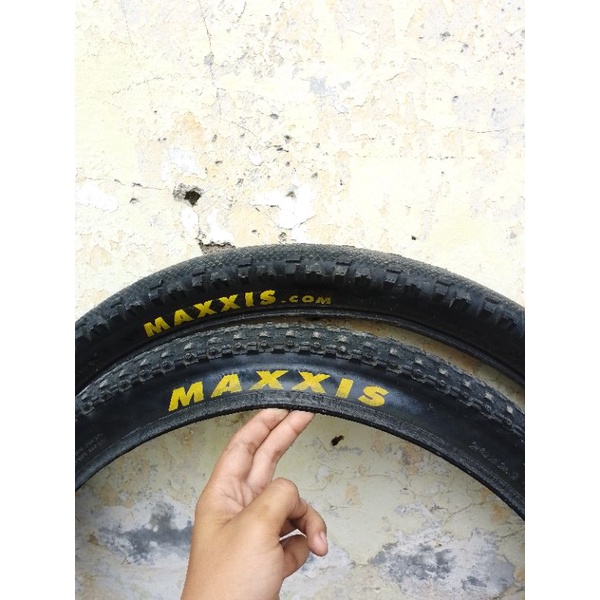 Ban Luar Sepeda Ukuran 26 maxxis