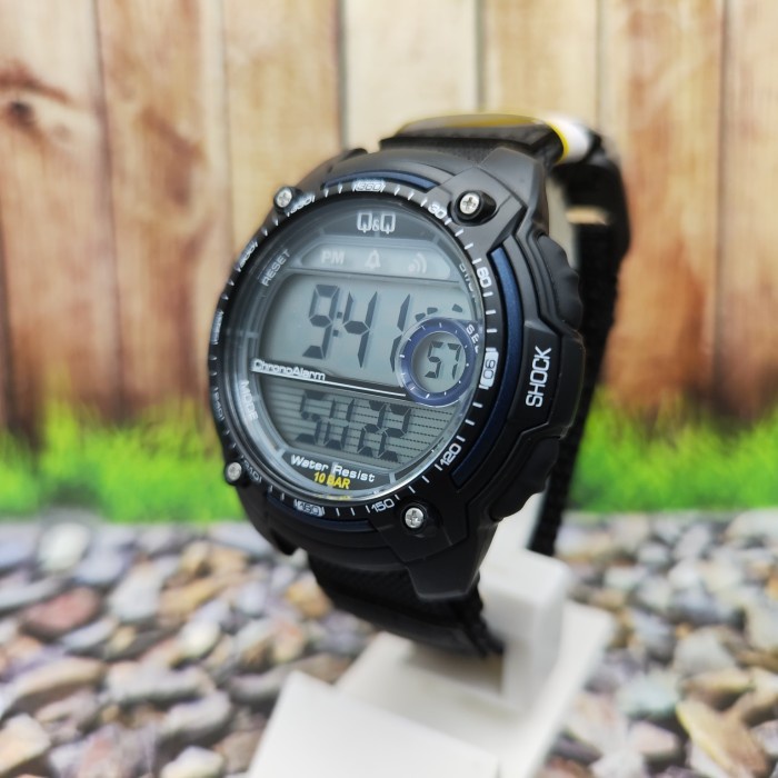 ✅Ori QQ Qnq Qq Digital Jam Tangan Pria Strap Kanvas QQ M075J004Y Original Limited