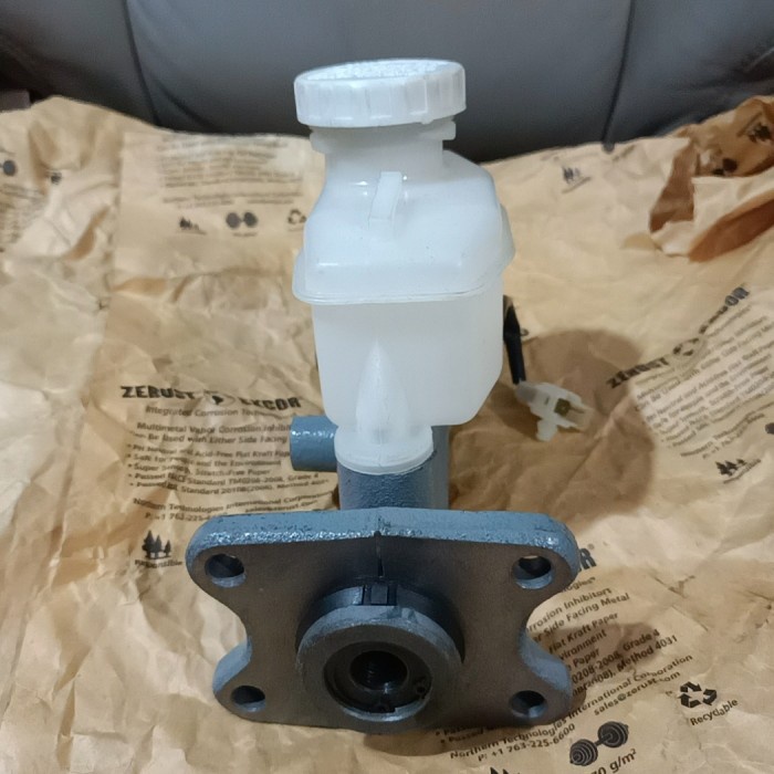 Bm Master Rem Atas Mitsubishi Kuda Diesel Bensin