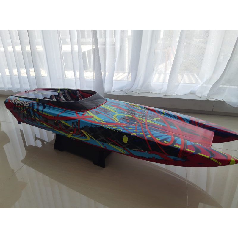 Mainan RC Boat Traxxas M41