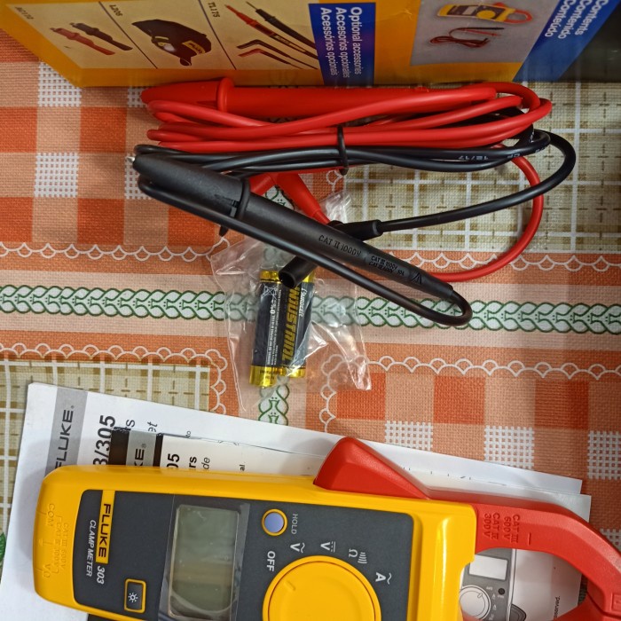 [Original] Fluke 303 Digital Clam Meter/Tang Amper Digital Limited