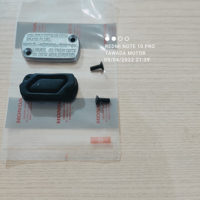TUTUP MINYAK REM SET HONDA KHARISMA SUPRA FIT NEW. BEAT. VARIO DLL terbaik