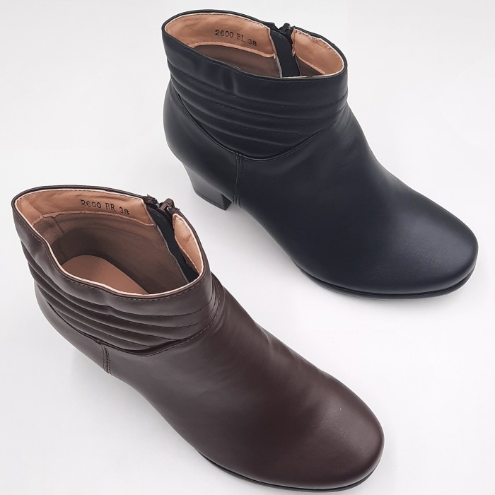 Laviola Shoes - Sepatu Boots Wanita - 2600 Black Promo Terbaru