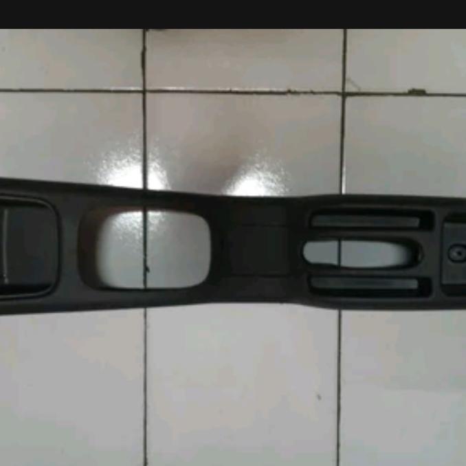 Console Box Bawah Terios Rush