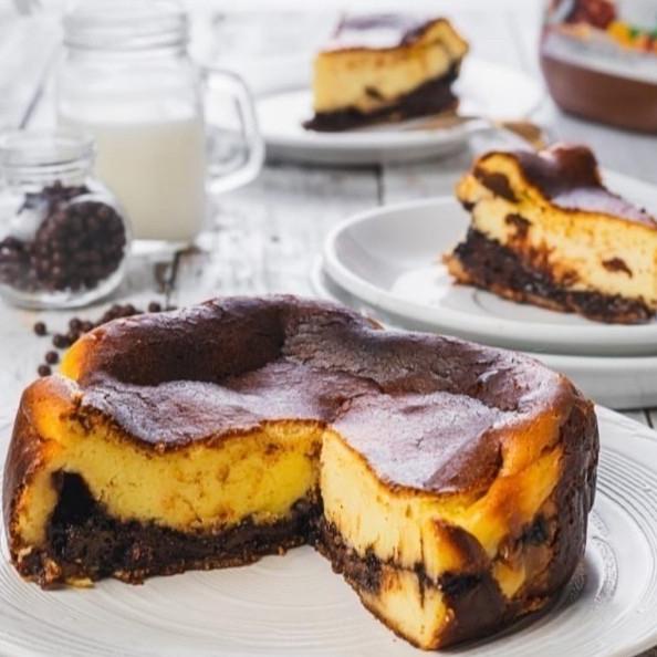 

Sale Now Basque Burnt Cheese Cake Nutella Kue Ulang Tahun Dan Hari Raya Stok Terbatas