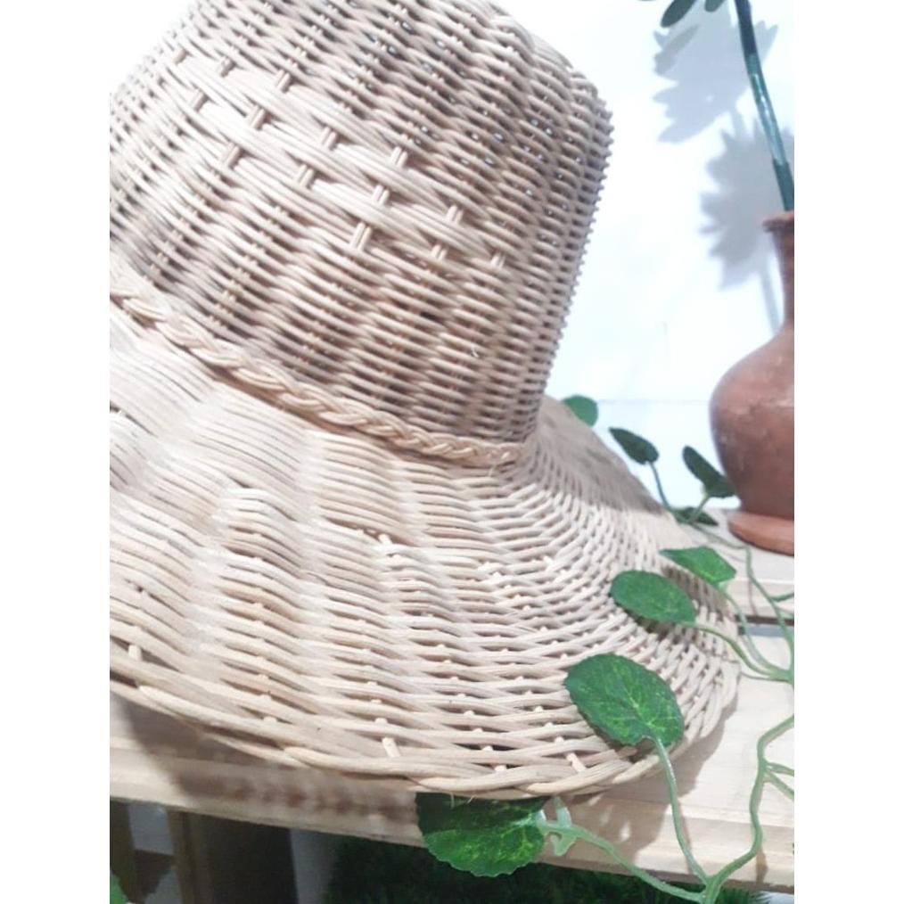 Terlaris Topi Pantai Anyaman Rotan Murah