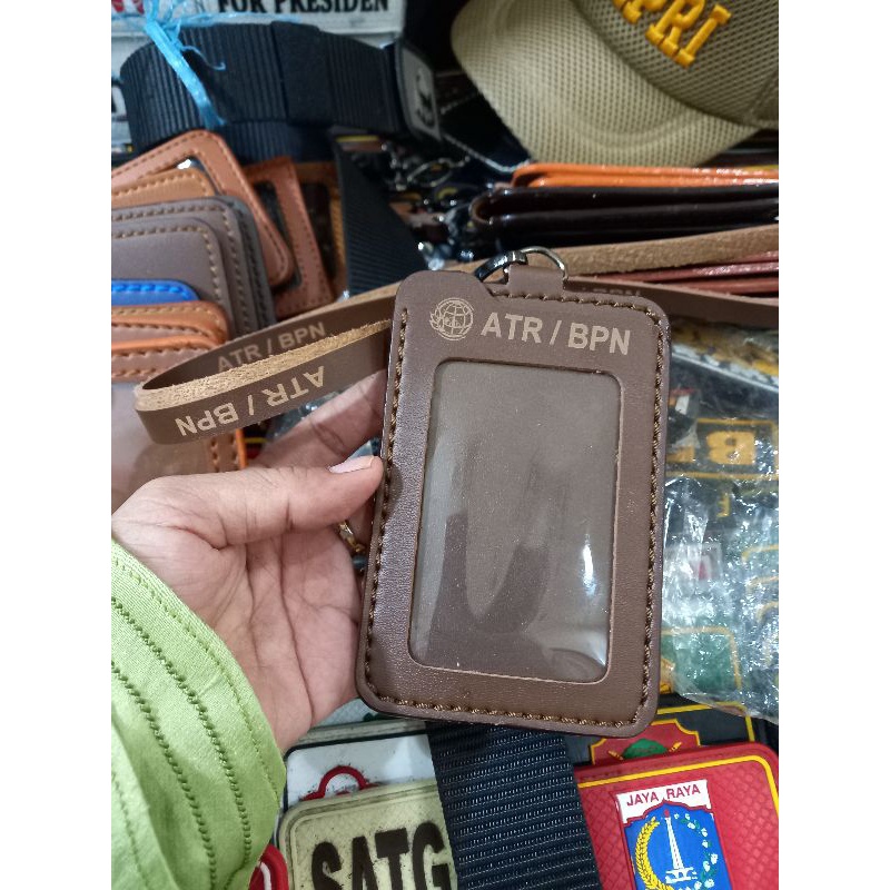 

Lanyard/Name Tag Id Card Holder Atr/Bpn