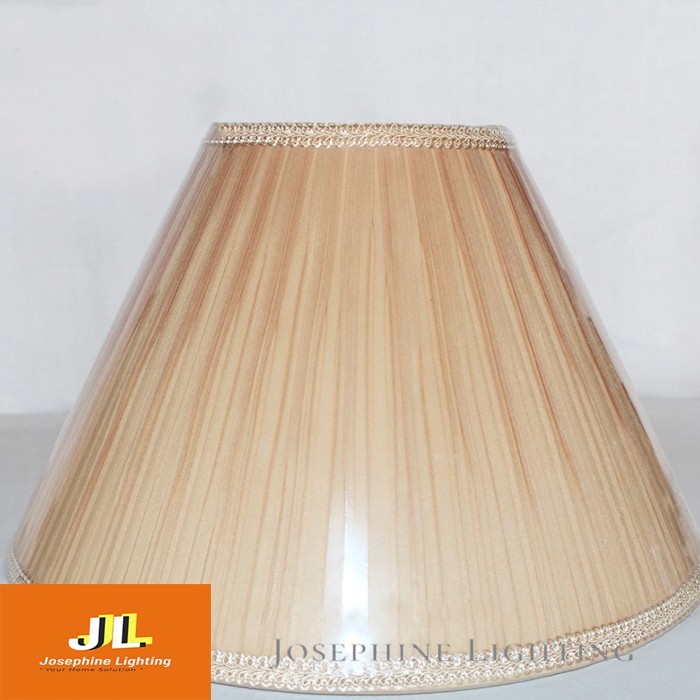 KAP LAMPU MEJA BAHAN KAIN PLISKET