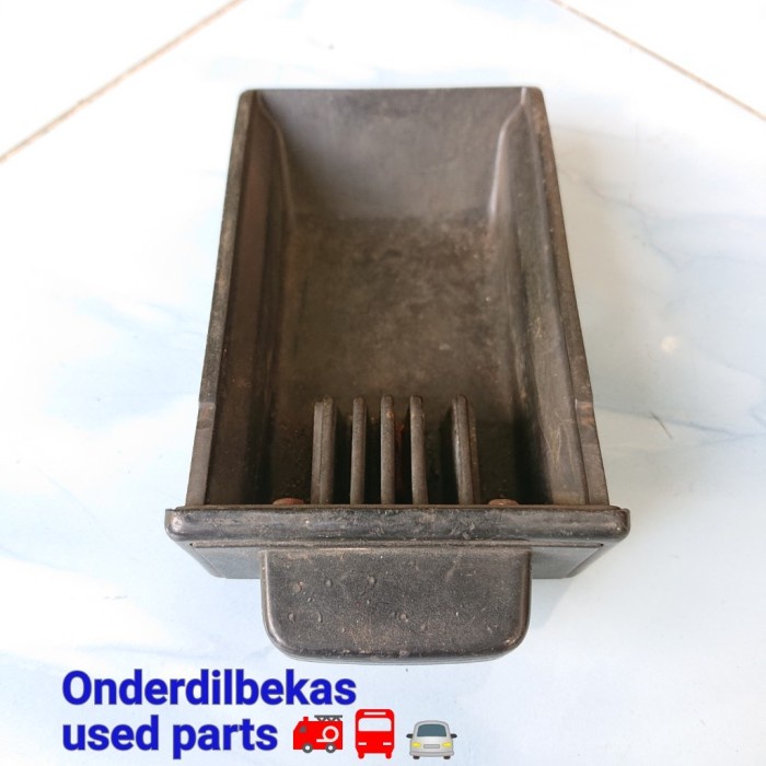 asbak dashboard toyota corolla ke30 1976 ninalove2122