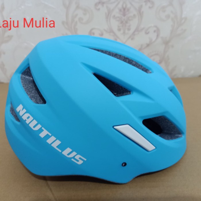 helm nautilus biru fikafika8187