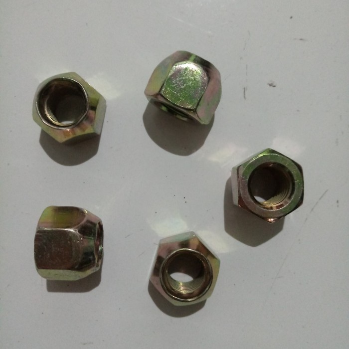 mur roda isuzu panther chiochio1925