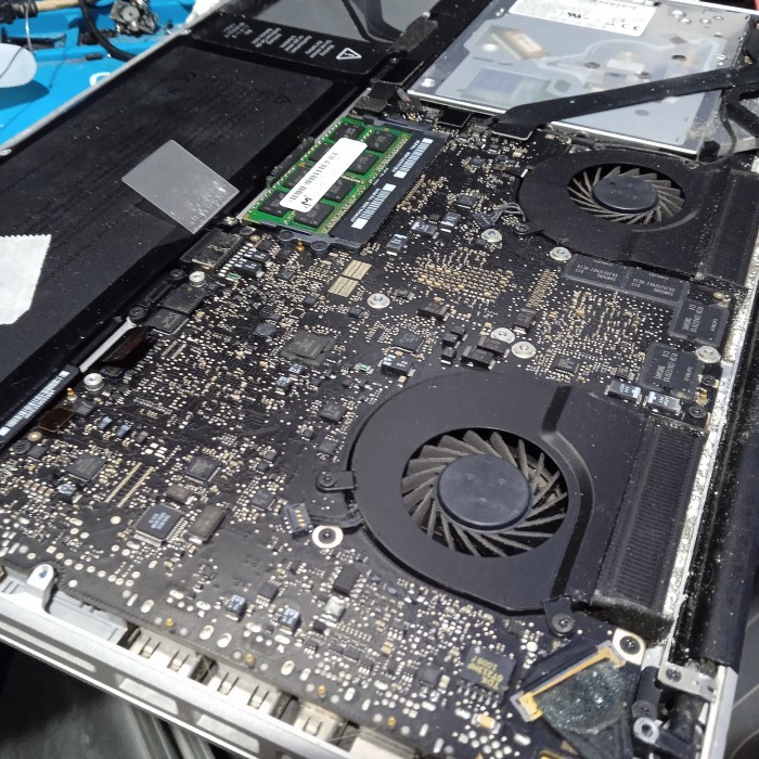 Bae Logicboard Macbook Pro 2010 15 Inch