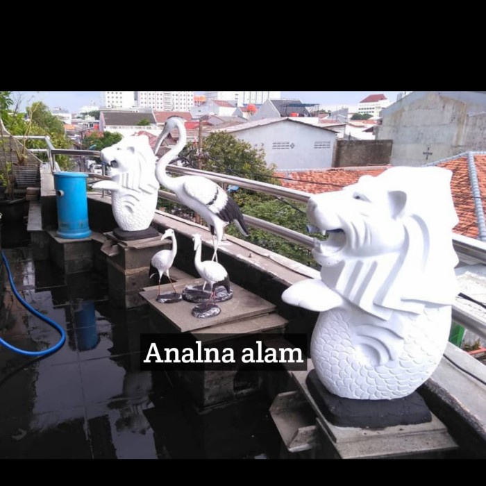 patung singapur merlion / patung air mancur singapura