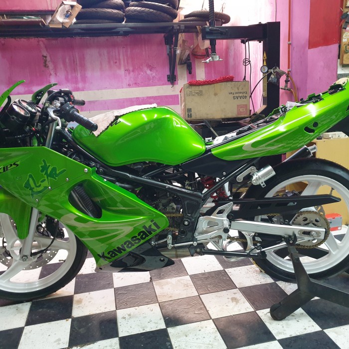 {Bekas} restorasi motor project custom Limited