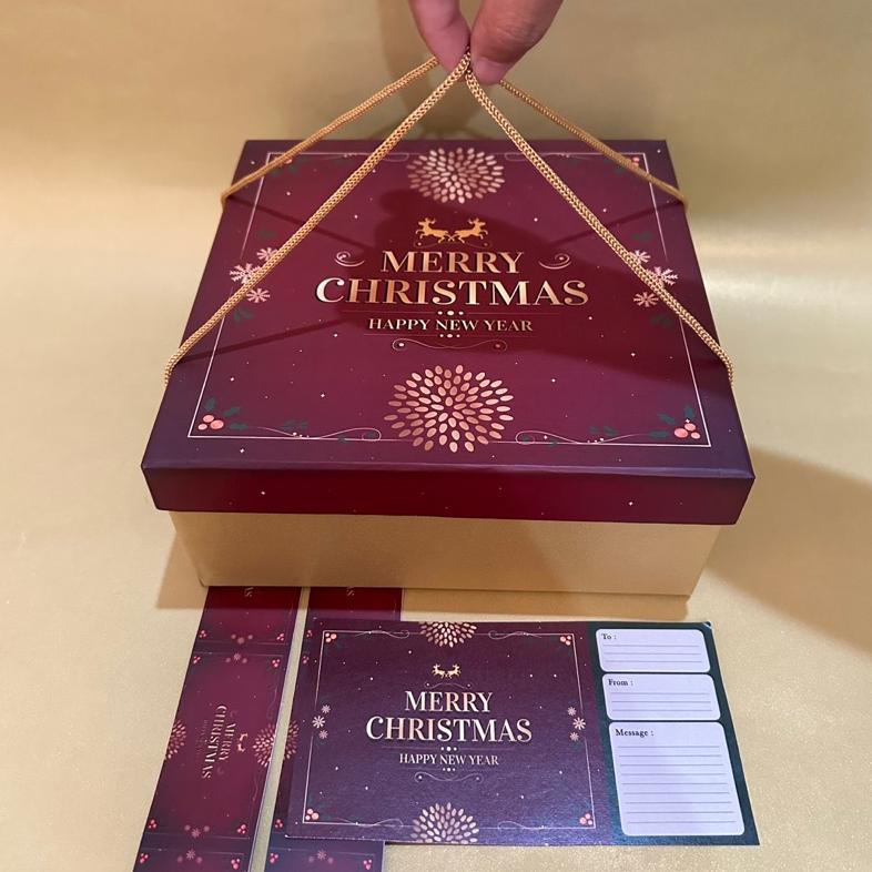 

12.12 Box Parcel Kue Natal / Christmas Box /Hampers Natal/ Kotak Kue Kering Christmas Original