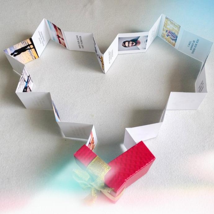 

Kotak Hadiah 23 Moments Kado Ultah Pacar Romantis Explosion Box Couple
