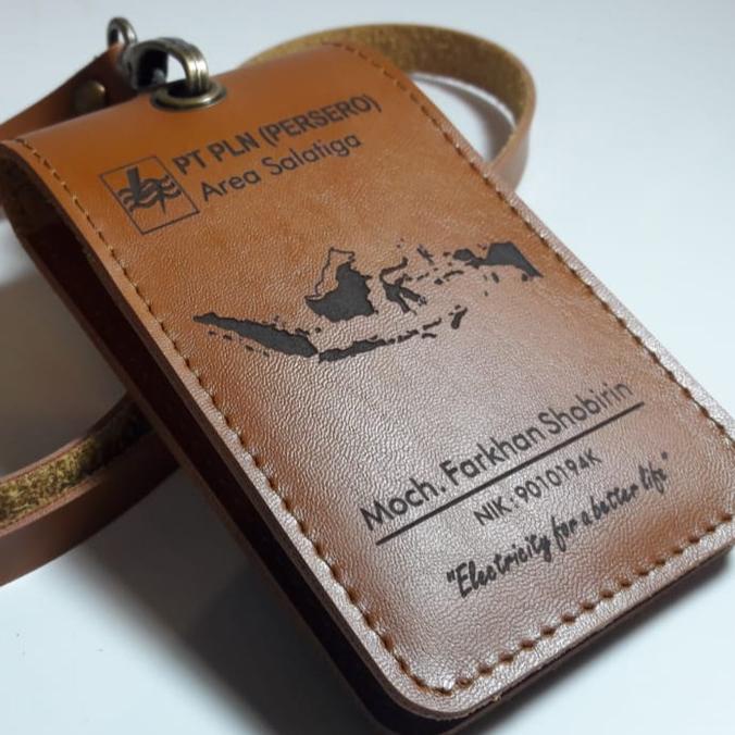 

Custom ID Card Holder Magnet Lipat (Faux Leather)