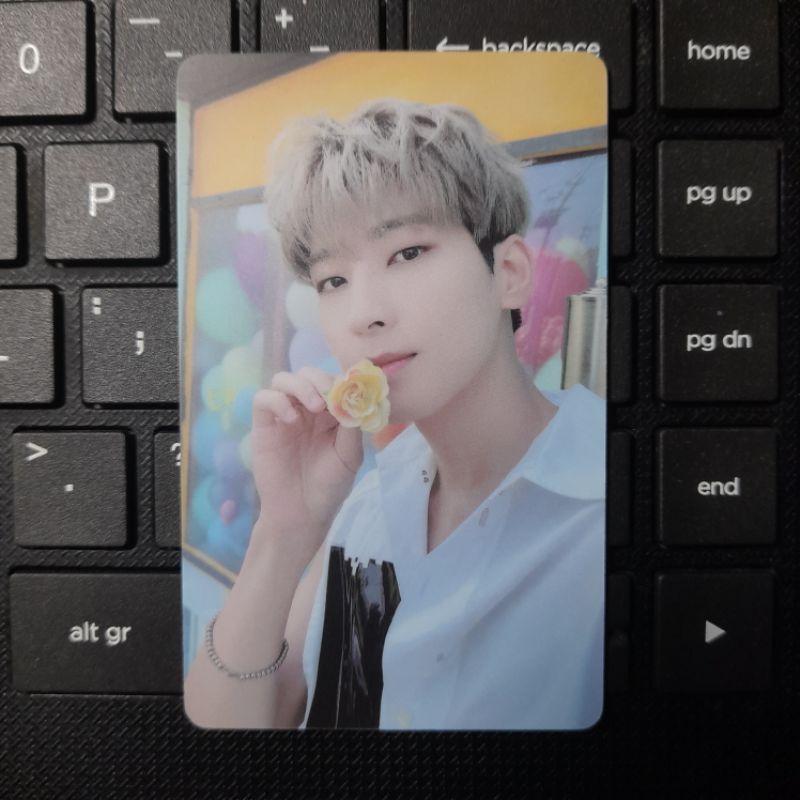 LD PWS R2 YOUR CHOICE WONWOO Lucky Draw Powerstation