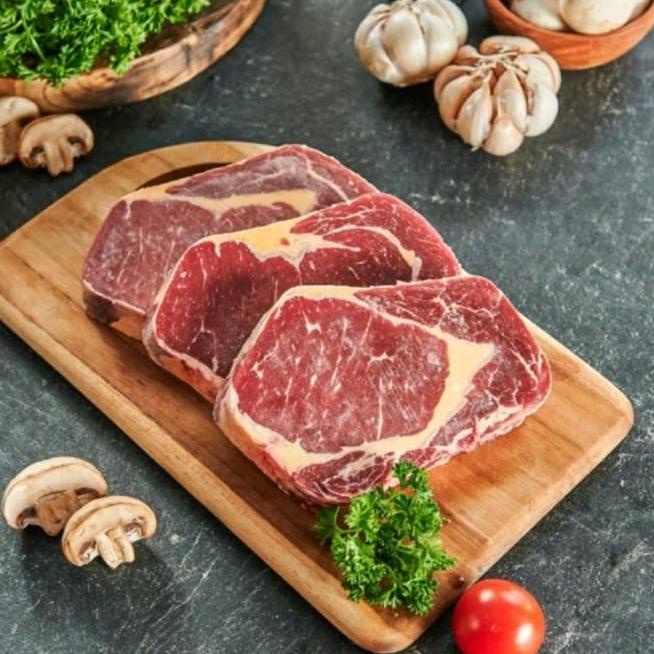 

Spesial Daging Sapi Beef Steak Aust Ribeye / Cuberoll Grade A 600Gr - Lovloa