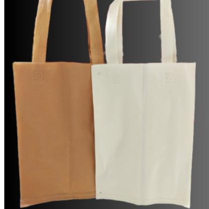 

Terbaru! Tas Besek/Goodie Bag Spunbond Membentuk Box 20x20 dan 22x22 (TLSBOX) - Perlusin Isi (12pcs) !!