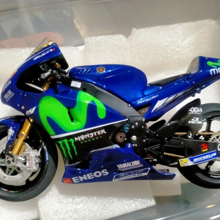 ✅Termurah Tamiya 1/12 Valentino Rossi Yamaha M1 2007 Terbaru