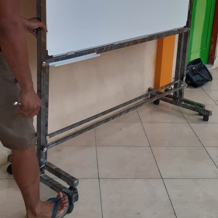 

Papan Tulis Murah 100 150 Cm