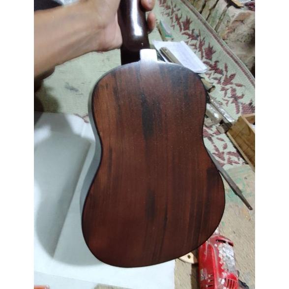 Trend - UKULELE SENAR 3 MOTIF KAYU. ,.