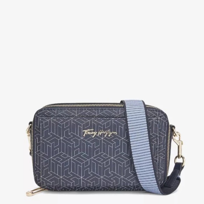 ✨New Tommy Hilfiger - Iconic Monogram Camera Bag Original - Navy Terbatas