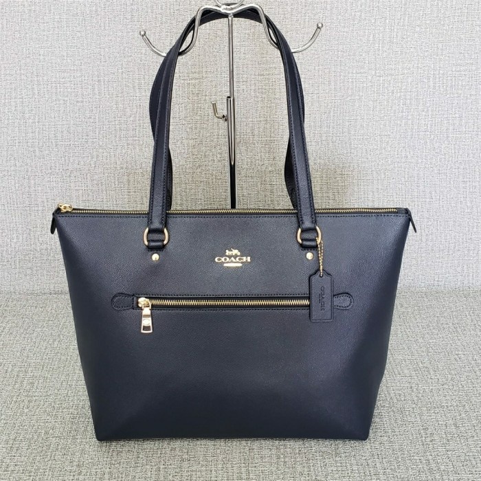 ✨New Ready Coach F79608 Gallery Tote. Navy 32-42X27X13Cm Terbatas