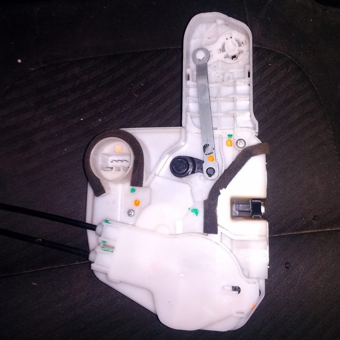 [Baru] Doorlock Kanan Depan Outlander Sport Asx Terbatas