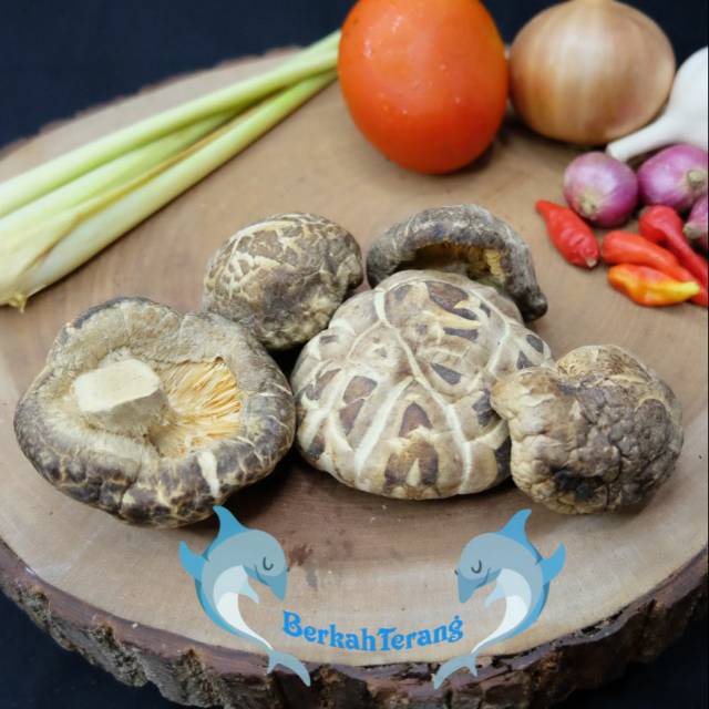 

Jamur Shitake / Sioko / Hioko / Siongku Pilihan 250Gr