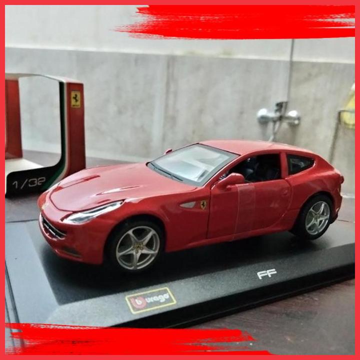 (ARRJ) BURAGO FERRARI FF 1:32