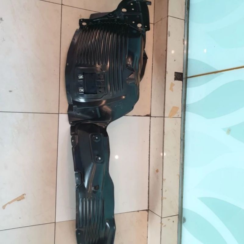 Liner Fender Shield Depan Asli Mitsubishi Xpander Xpander Cross New Xpander New Xpander Cross
