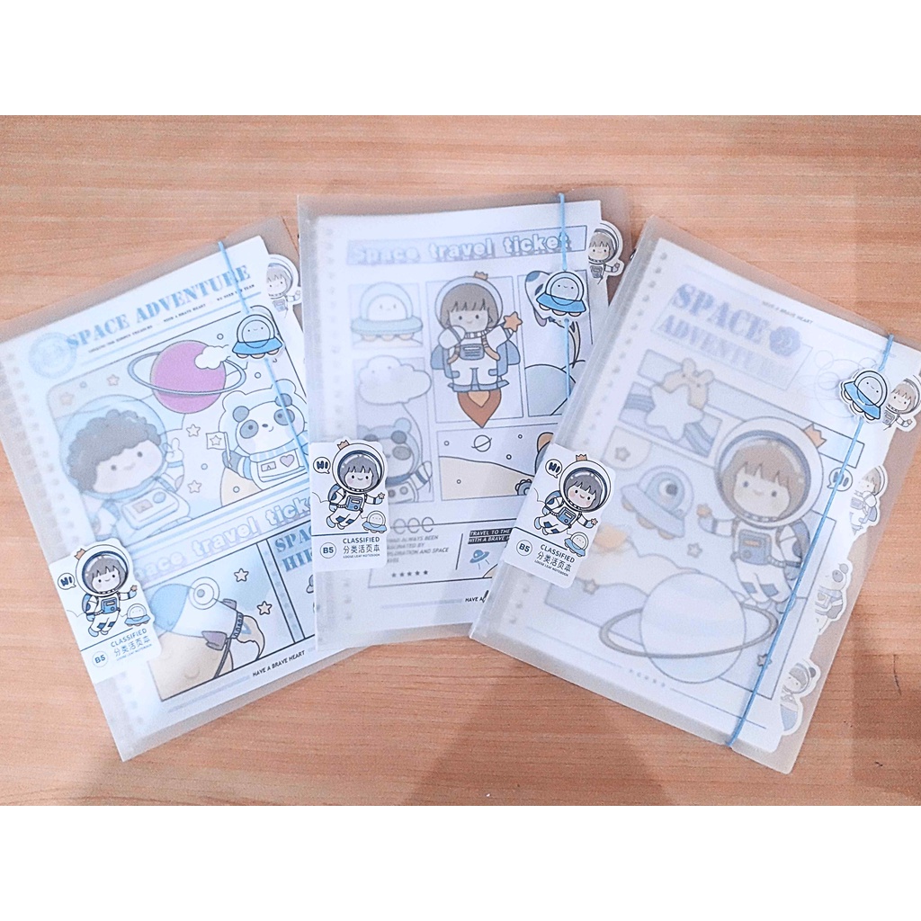 

Binder B5 Space Astronout B0160-26H (008010)