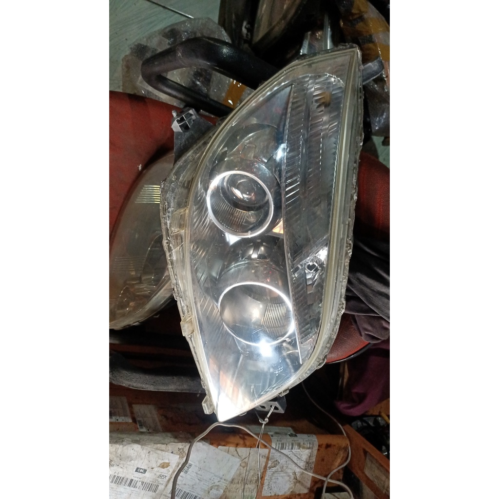 Headlamp kanan terios rush 2012 original
