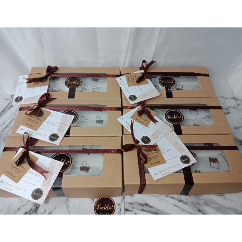 

Sale! HALAL PREMIUM~ Brownies Fudgy by Koeklat Gresik Coklat ucapan kado hampers,hampers lebaran hari raya ramadhan Premium