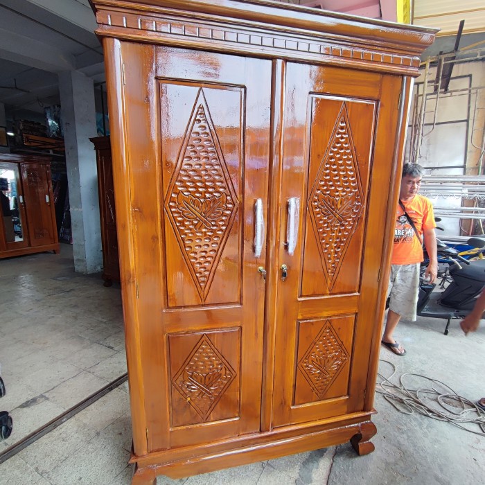 LEMARI KAYU JATI 2 PINTU