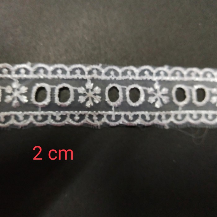 

RENDA masuk pita harga 25.000/15 yard