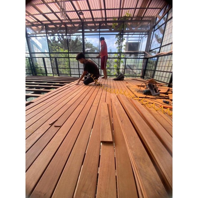 Decking Kayu Ulin Kalimantan - Kayu Outdoor