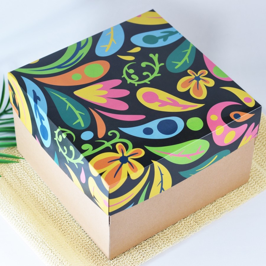 

5 pcs dus kue box cake kardus colorful jungle size 22 x 22 x 10 cm