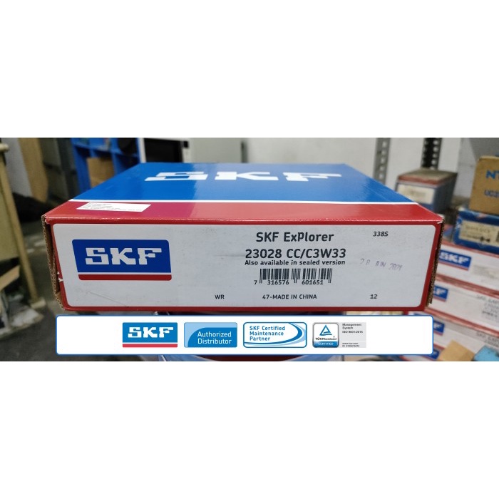 SKF Spherical roller bearings 23028 CC/C3W33