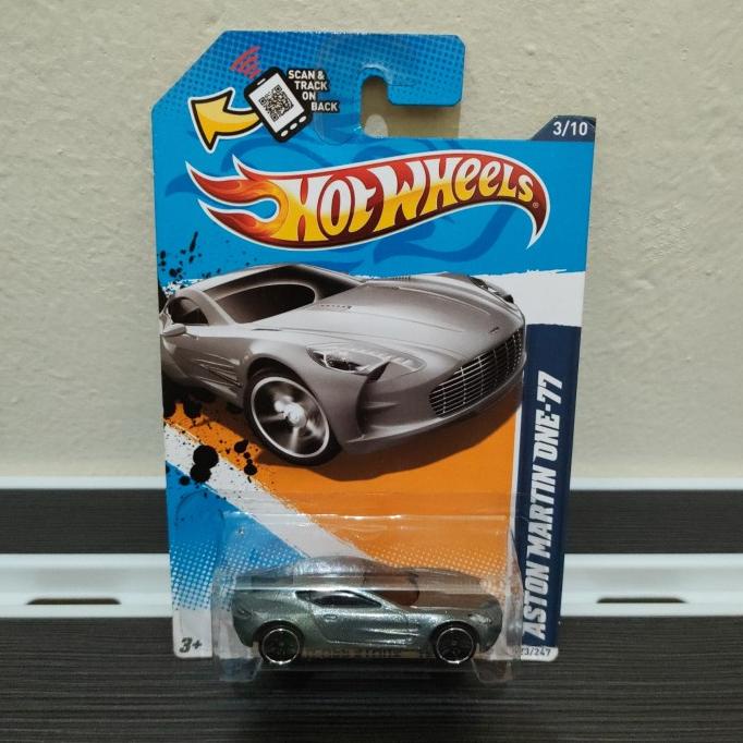Hot Wheels Aston Martin One-77 Silver